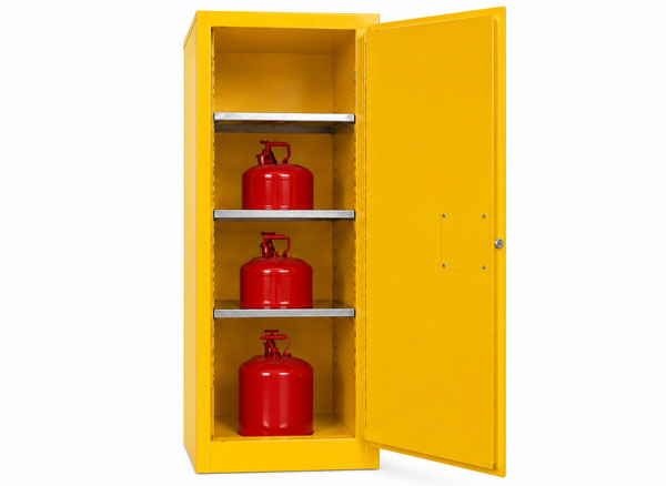 Tu-dung-hoa-chat-de-chay-BlueFC-83L-Bluezeiz